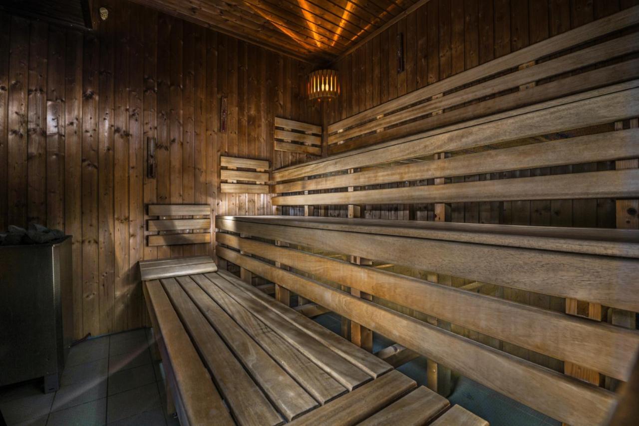 Pensjonat Fitness & Spa Gregor Зелёна-Гура Экстерьер фото