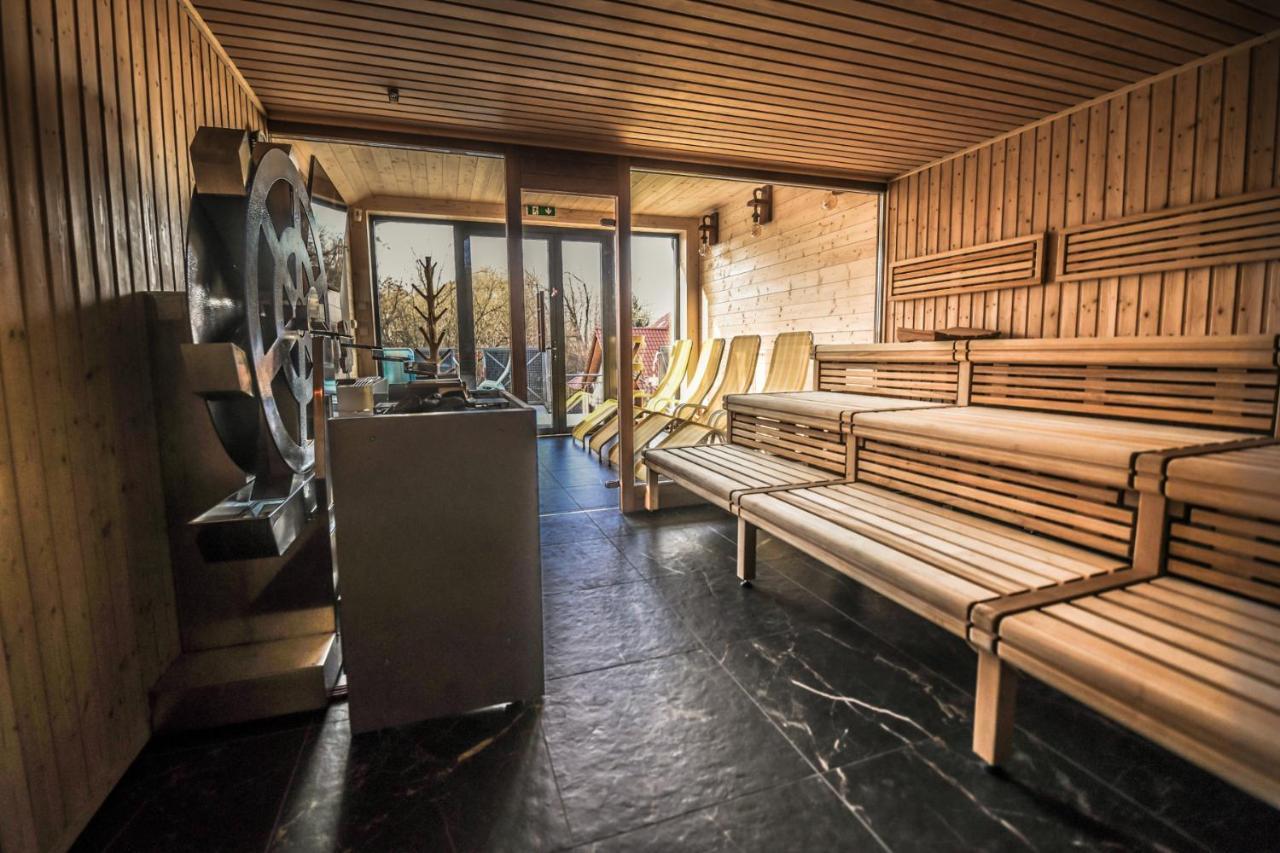 Pensjonat Fitness & Spa Gregor Зелёна-Гура Экстерьер фото